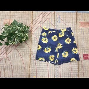 Retro/Vintage sunflower denim shorts size 14